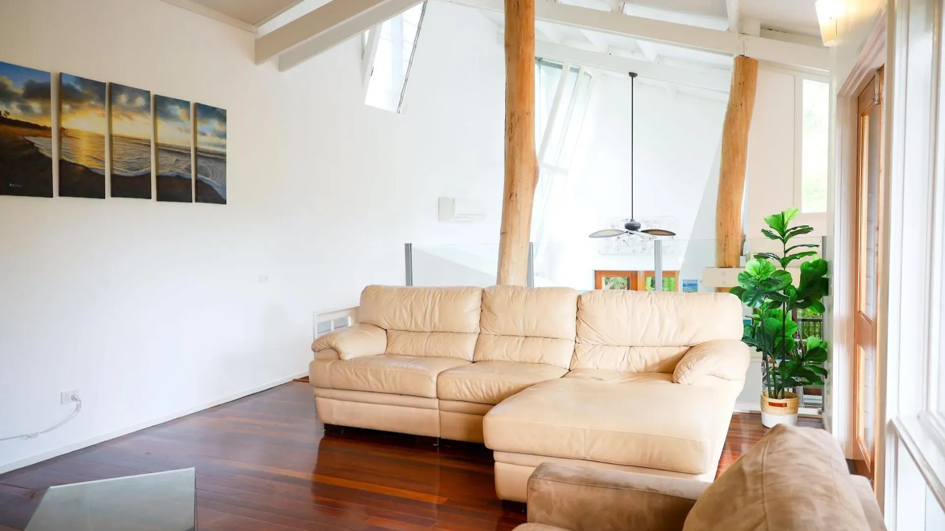 Villa The Treehouse Airlie Beach Australia